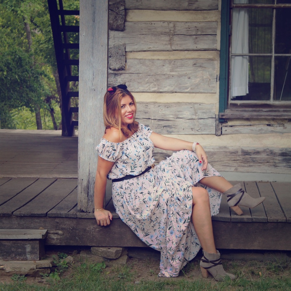 Meet your Posher, Dianelvis